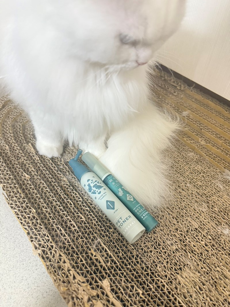 女人知己試用大隊,口碑行銷,部落客行銷,Goodmofamily歸毛家族 寵物肌膚救星組,歸毛家族 寵物肌膚救星,舒敏保濕洗毛乳,護膚噴液,精萃營養霜,博士30年生技專業,給足皮膚營養保護力,無抗生素 無類固醇,神經醯胺,19種綜合胺基酸,榮獲SNQ國家認證,上萬毛爸媽見證,3週幫助皮膚健康,NO.1寵物肌膚口碑霸主,寵物第一護膚領導品牌